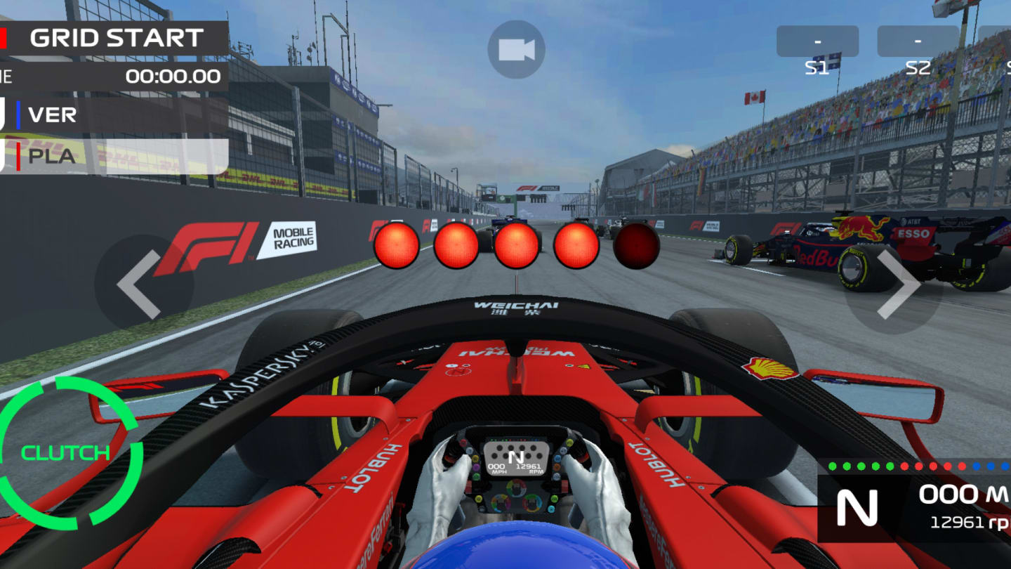 Why F1 Mobile Racing is the ideal way to get